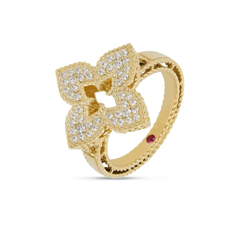 Venetian Princess Ring With Diamonds