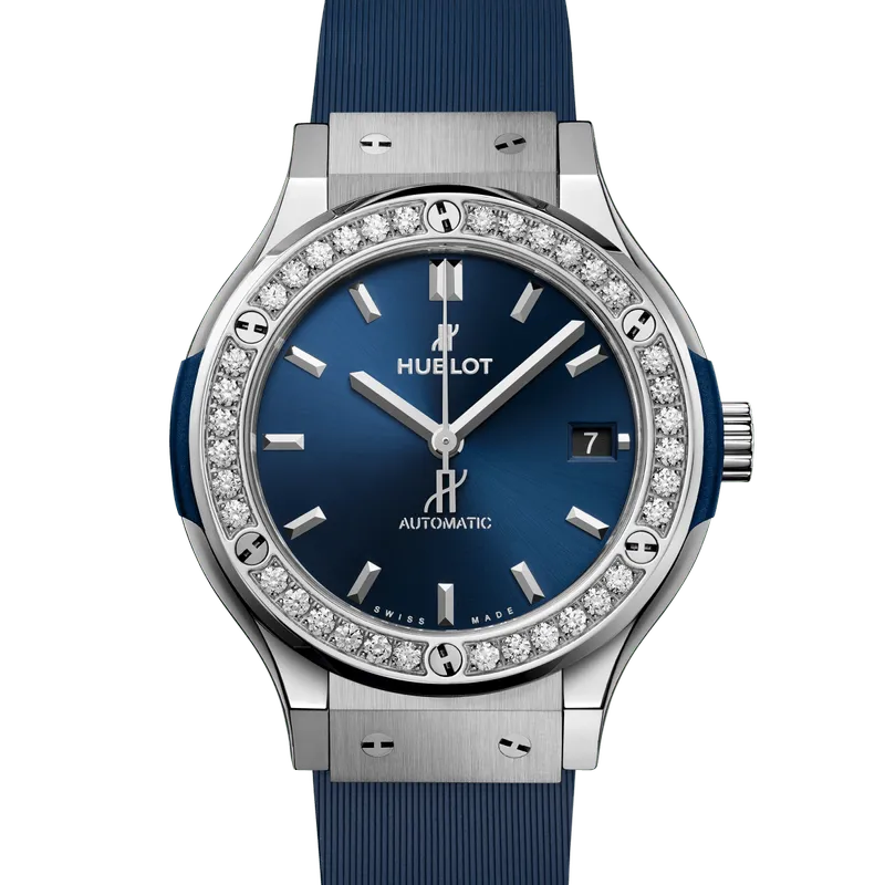 Classic Fusion Titanium Blue Diamonds 38MM